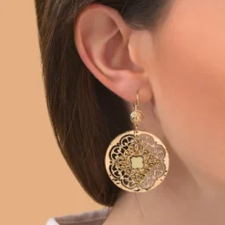 Angelique thin sleeper earrings - gold
