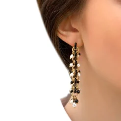 Annella pierced stud earrings - black