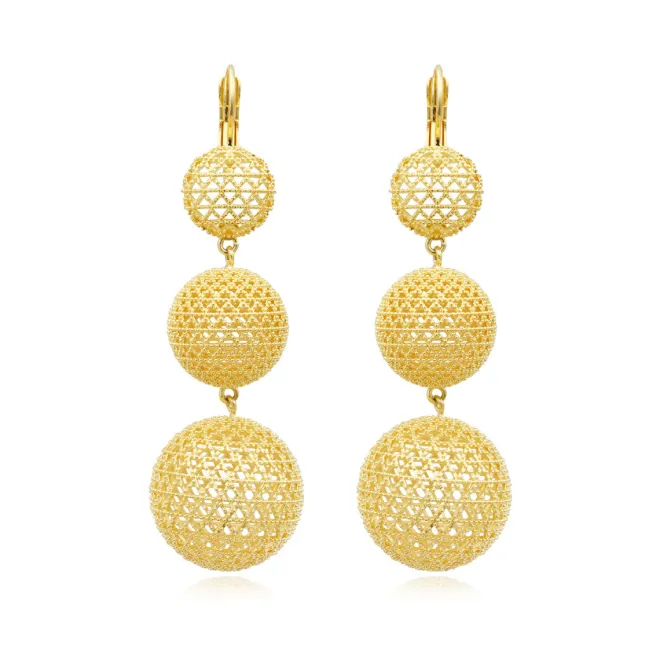 Betty long sleeper earrings - gold
