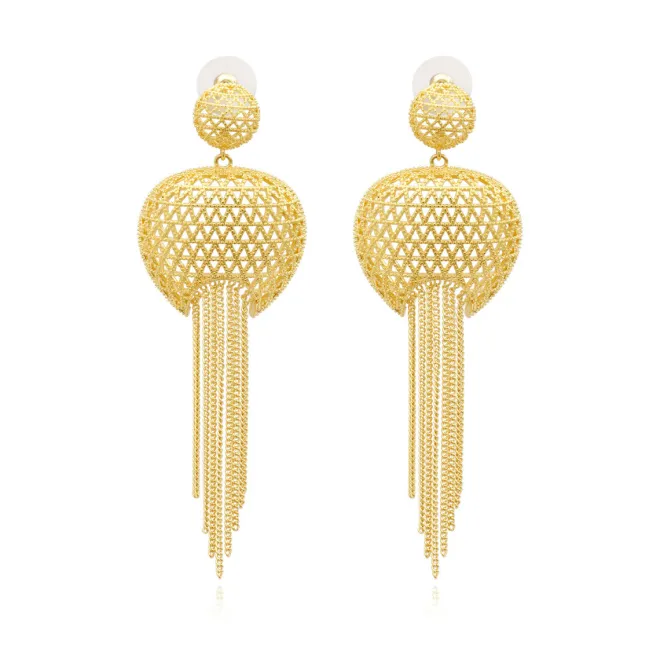 Betty pierced stud earrings in metal and chains - gold-plated