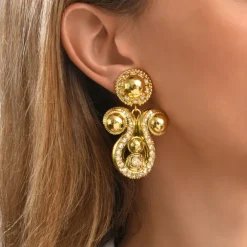 Gloria clip-on earrings - gold