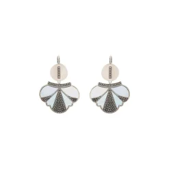 Hawaiian sleeper earrings - white