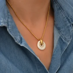 Masseria pendant necklace - white