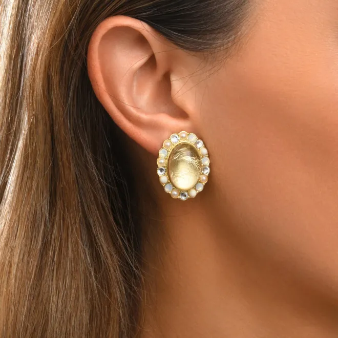Oceane clip-on earrings – white