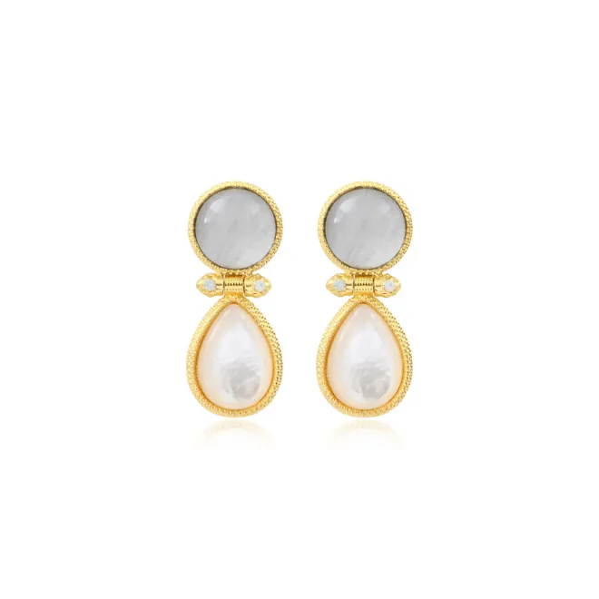 Oceane pierced stud earrings – white