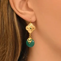Positano dangling sleeper earrings - green