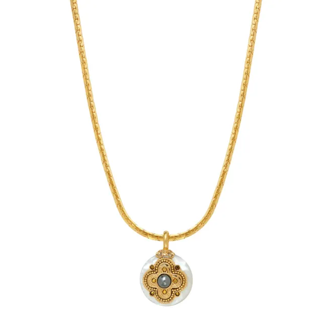 Positano pendant necklace - white