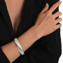 Zaza lightweight bangle bracelet - silver